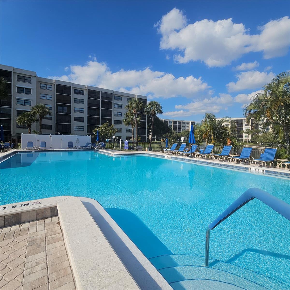 PASADENA COVE CONDO - Residential