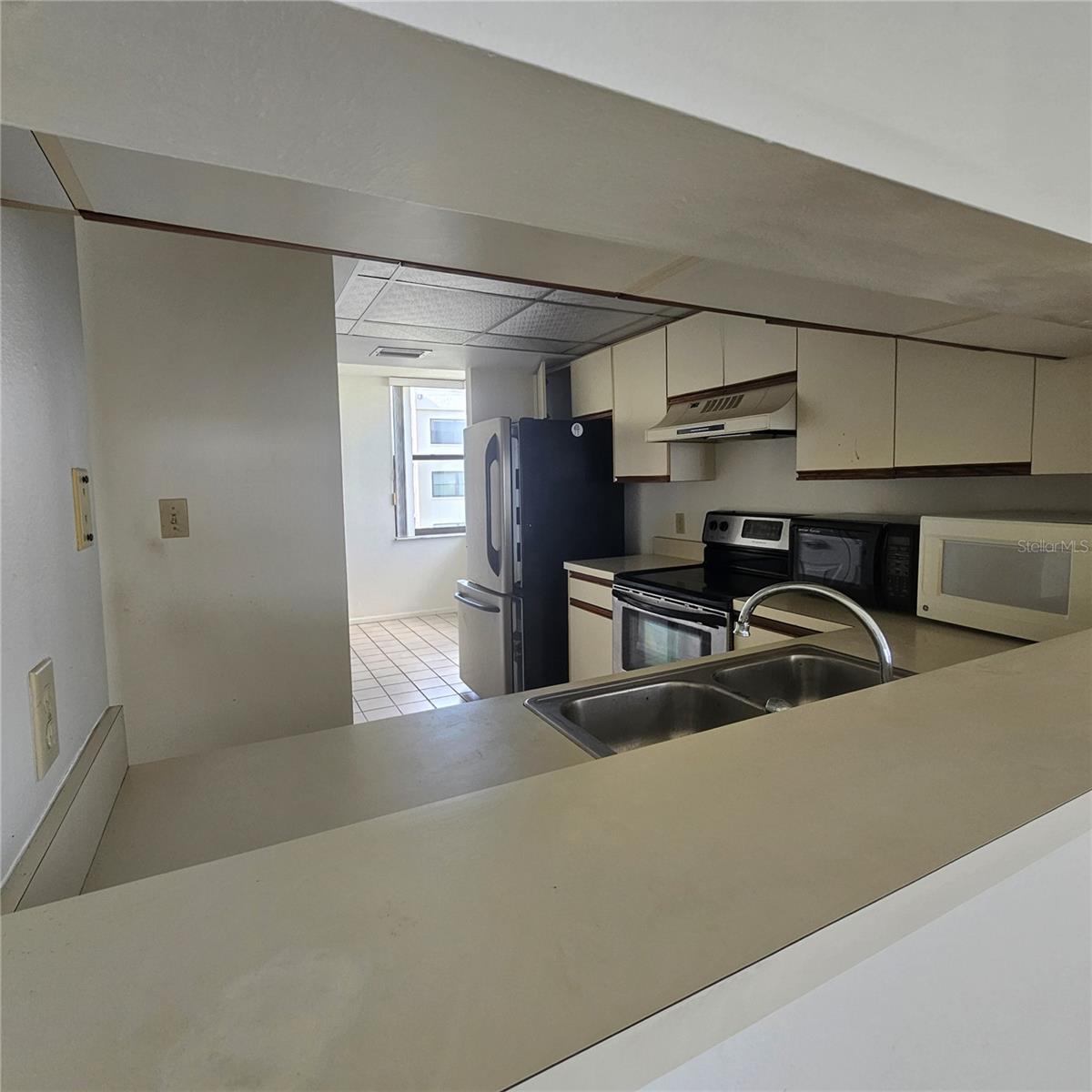 PASADENA COVE CONDO - Residential