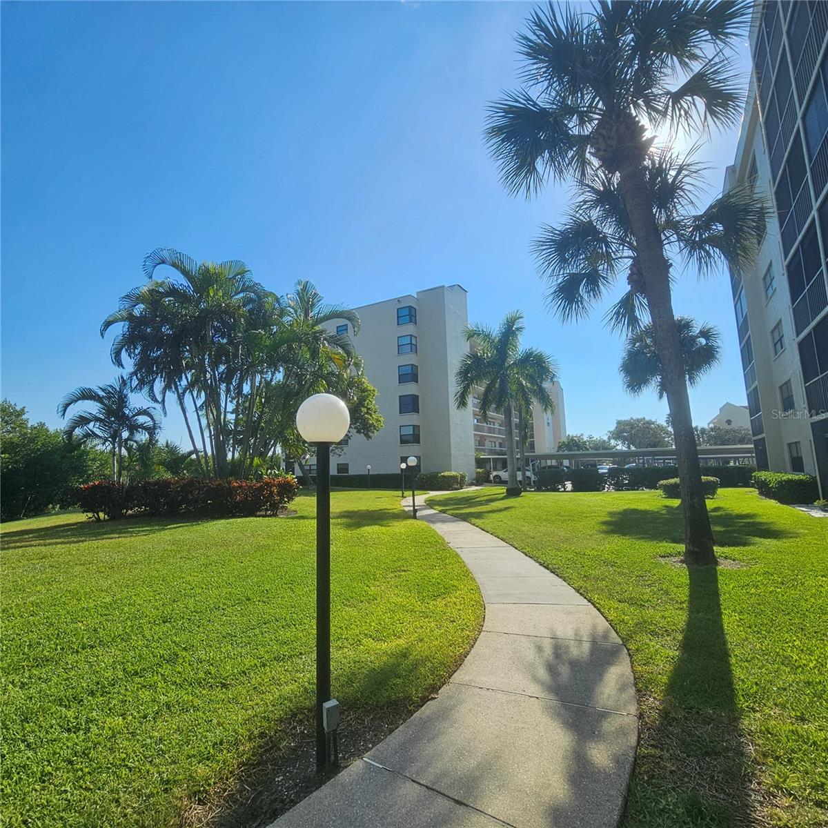 PASADENA COVE CONDO - Residential