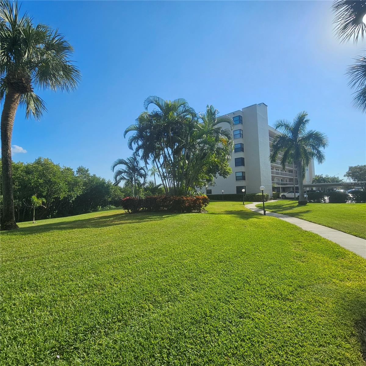 PASADENA COVE CONDO - Residential