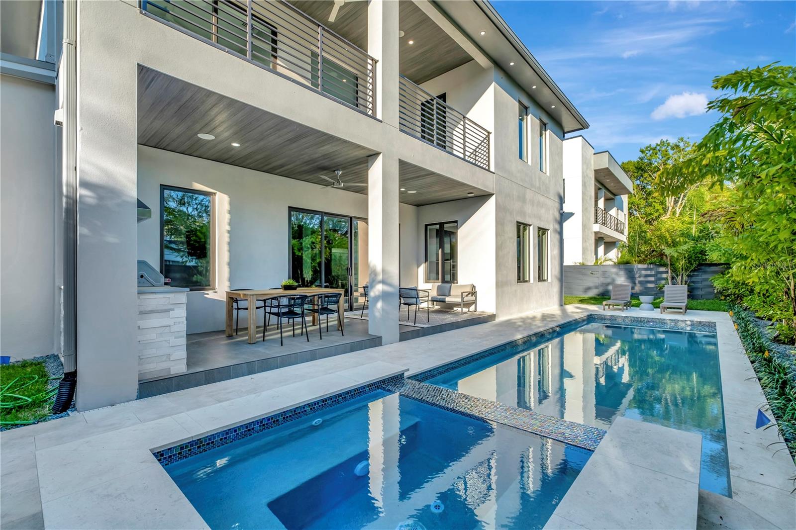 BEL MAR REV UNIT 8 - Residential