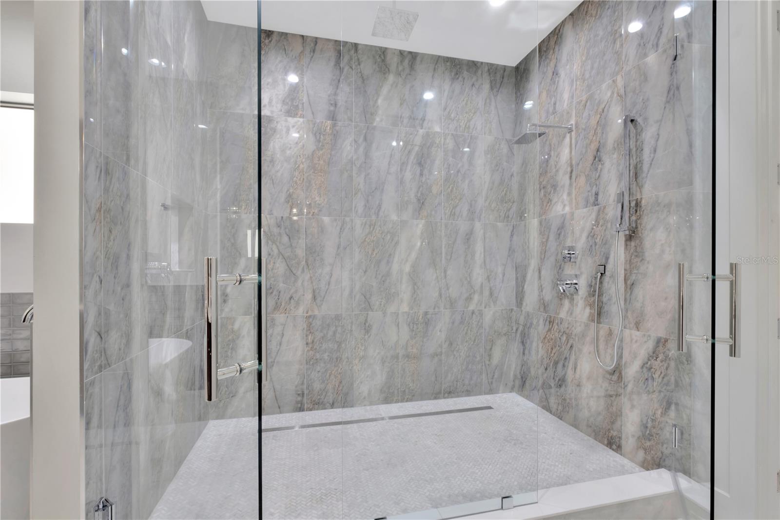 BEL MAR REV UNIT 8 - Residential