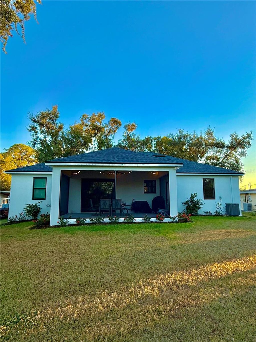 Photo of 5347 Antoinette Street, Sarasota, FL 34232 (MLS # O6362846)