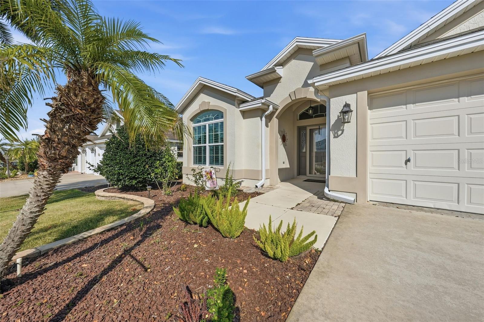 1385 HACKBERRY PLACE