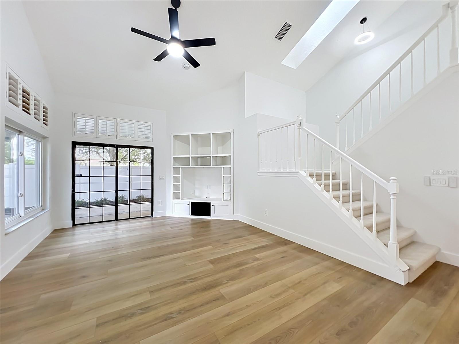 WEDGEWOOD GROVES - Residential