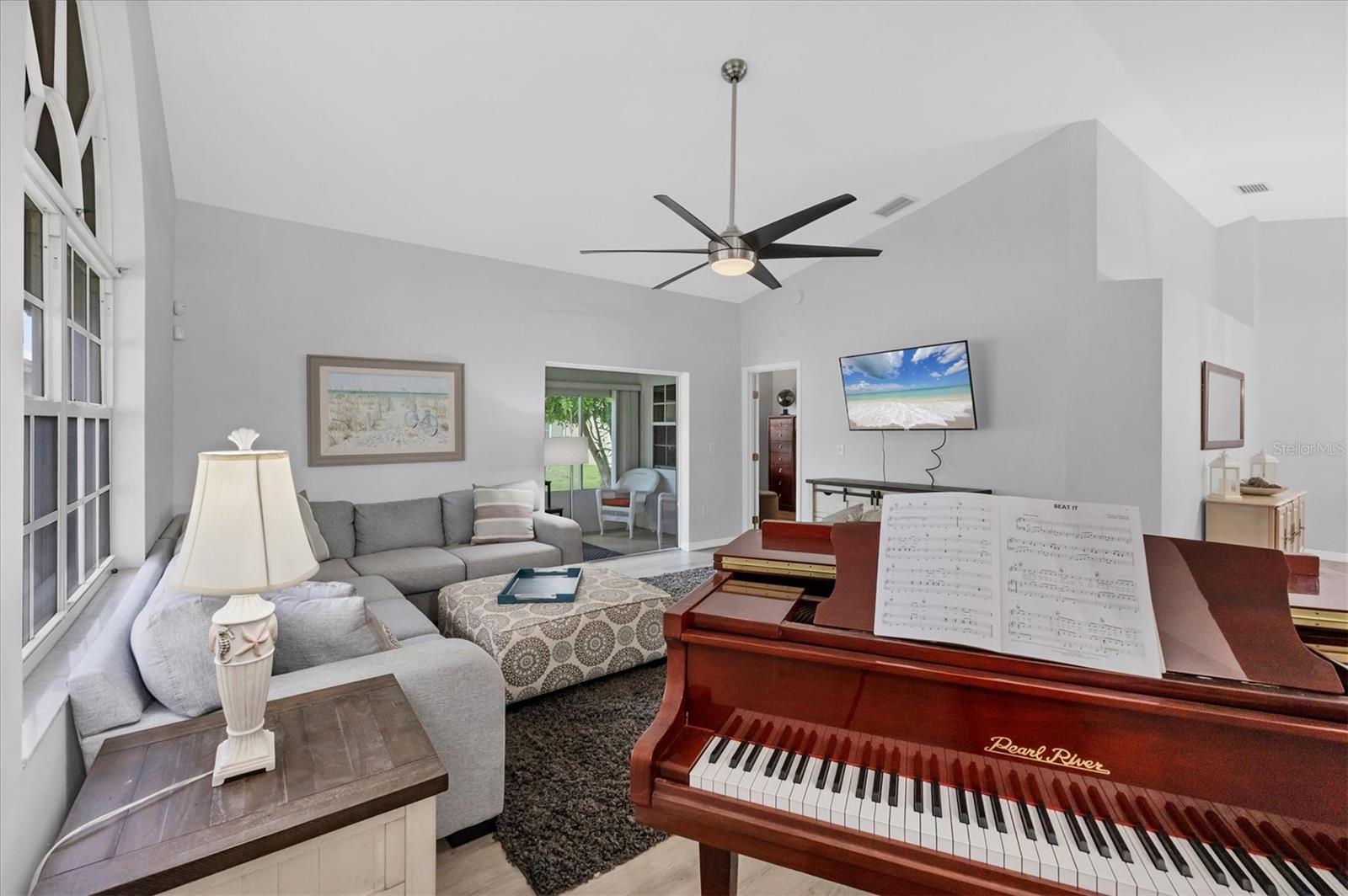 PERIDIA UNIT FOUR - Residential