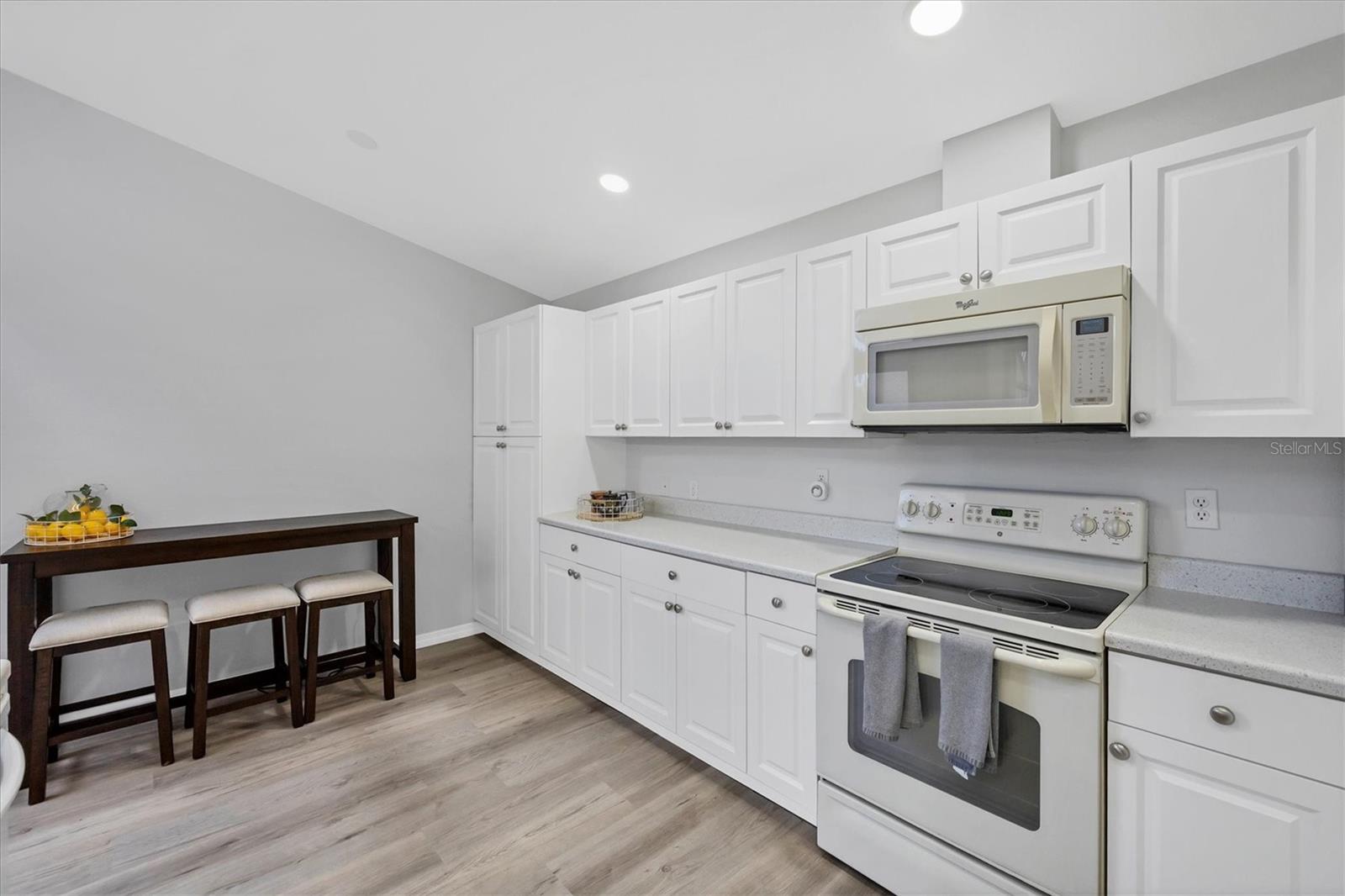 PERIDIA UNIT FOUR - Residential