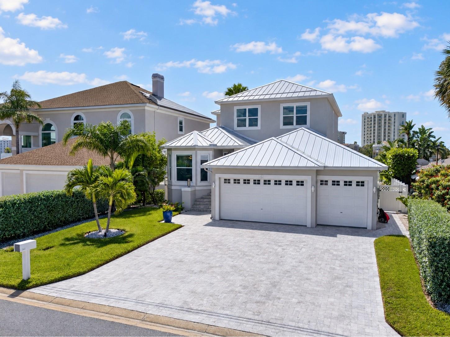 141 BAYSIDE DRIVE