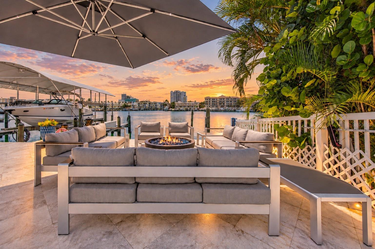 141 BAYSIDE DRIVE