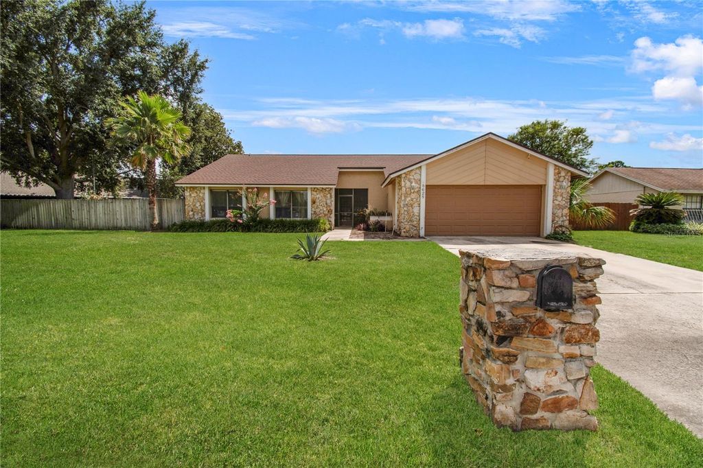 Photo of 8628 Granada Boulevard, Orlando, FL 32836 (MLS # O6418313)
