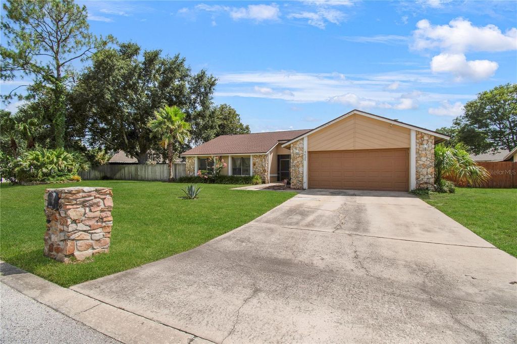 Photo of 8628 Granada Boulevard, Orlando, FL 32836 (MLS # O6418313)