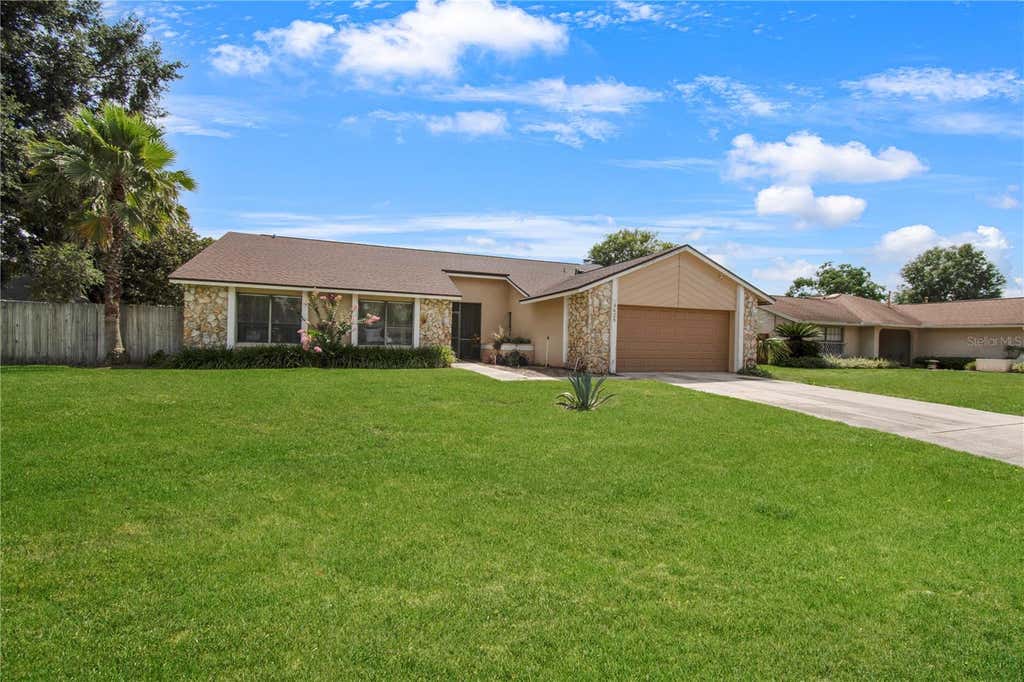 Photo of 8628 Granada Boulevard, Orlando, FL 32836 (MLS # O6418313)