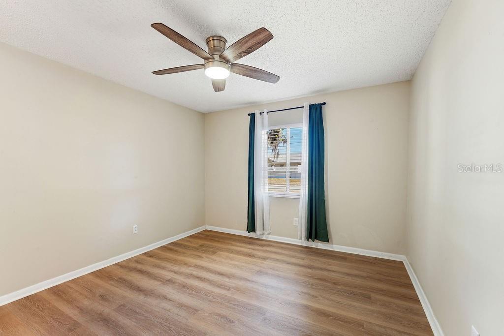 LAKE FOREST SUB - Residential