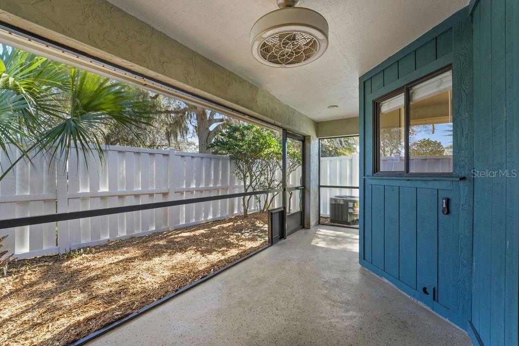 LAKE FOREST SUB - Residential