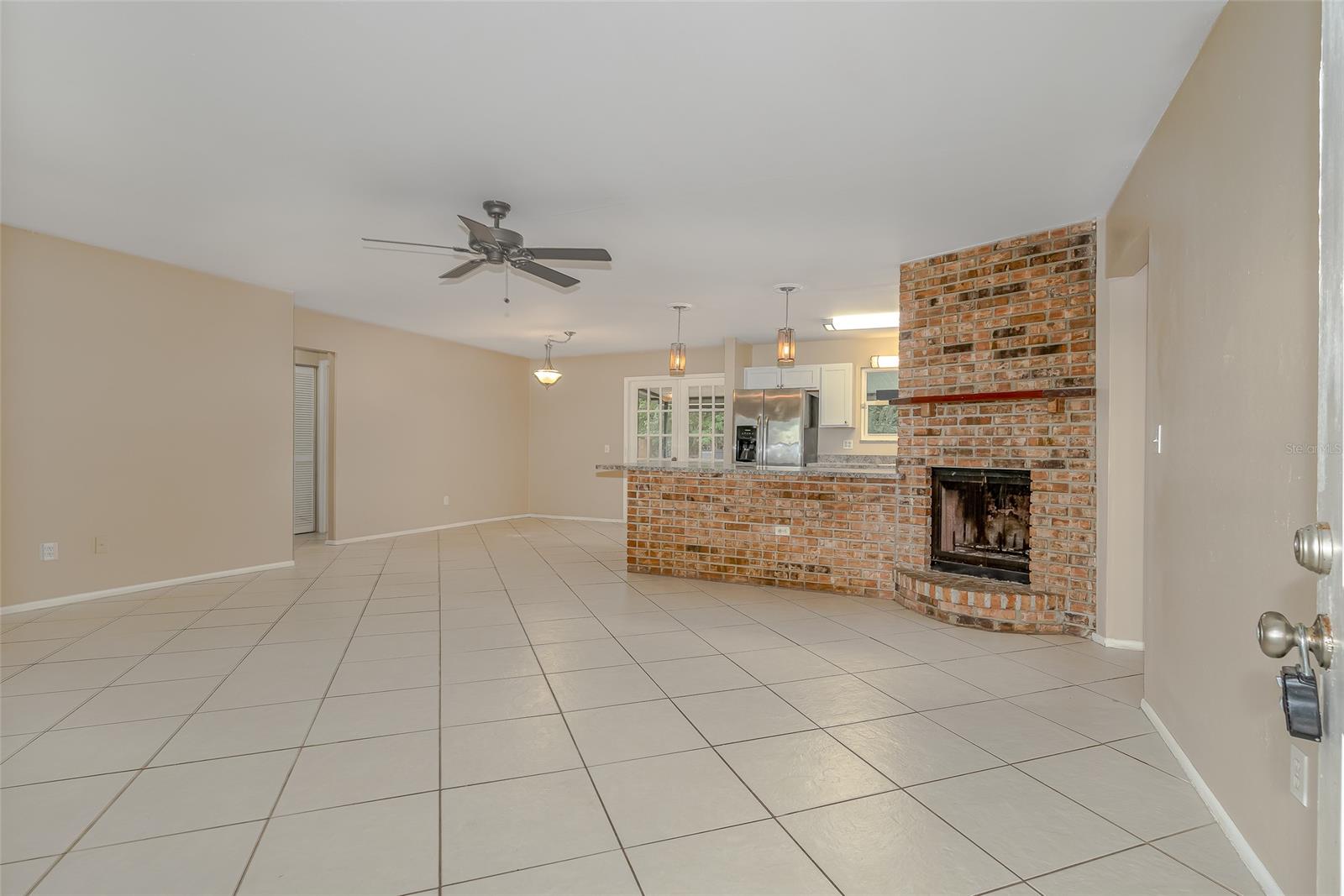 Florida Shores 01 - Residential