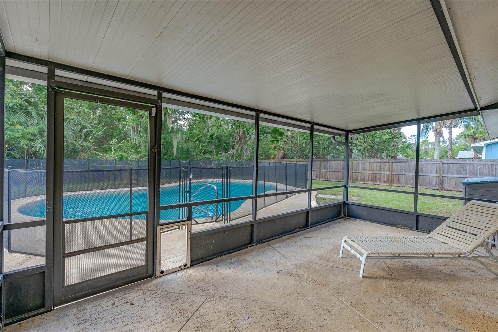 Florida Shores 01 - Residential