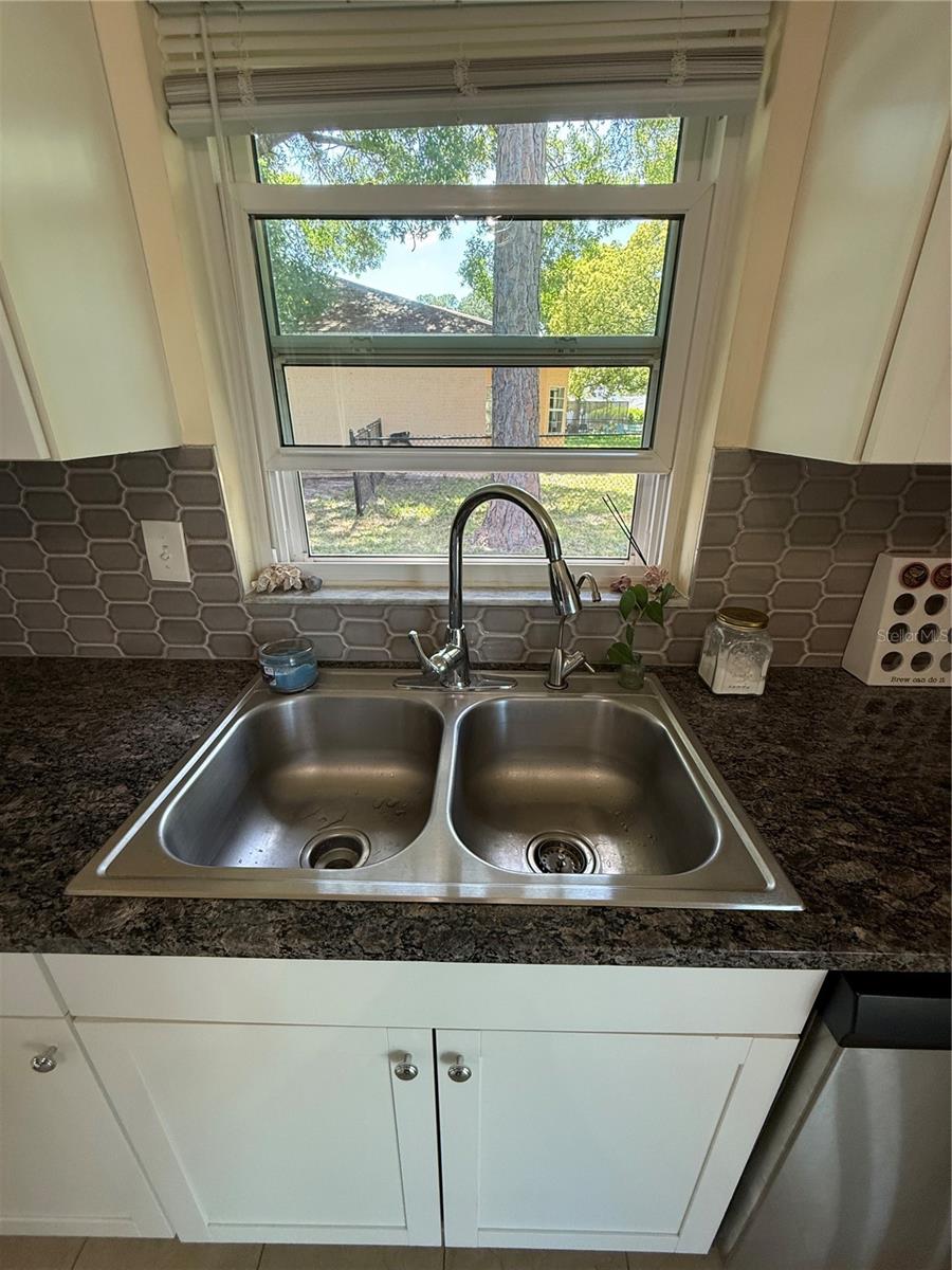 PINE LAKES GOLF COURSE - Residential