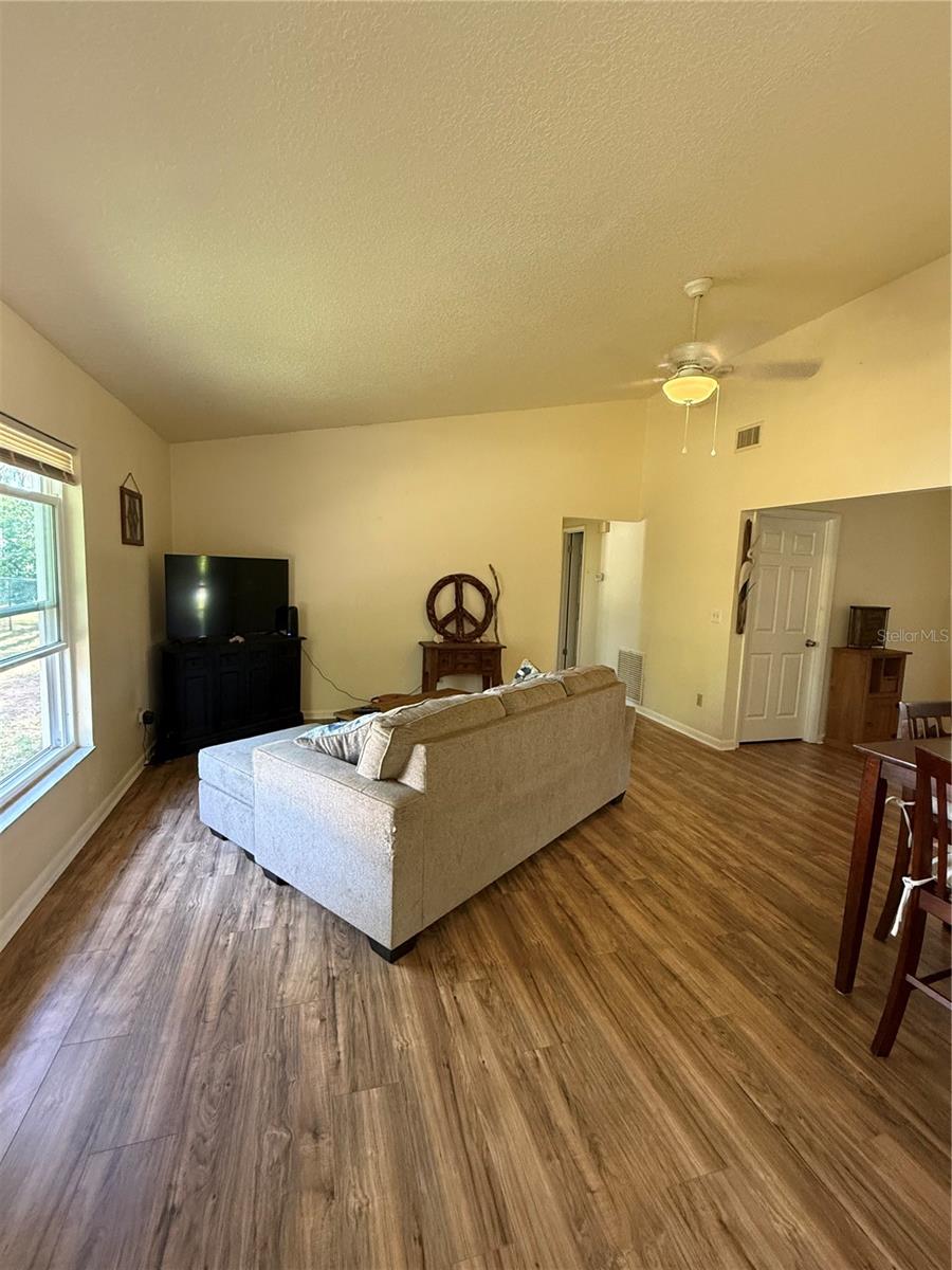 PINE LAKES GOLF COURSE - Residential