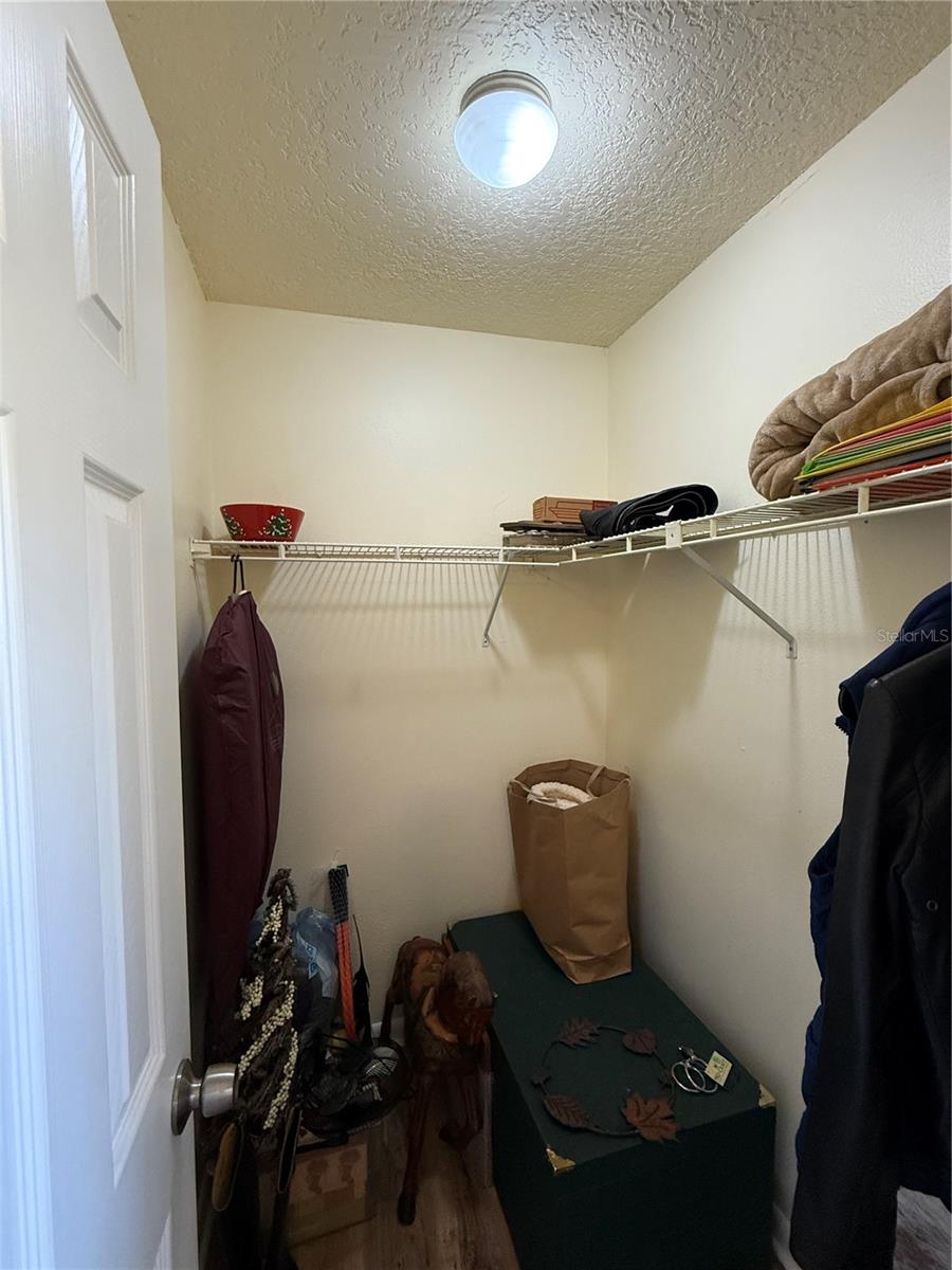 PINE LAKES GOLF COURSE - Residential