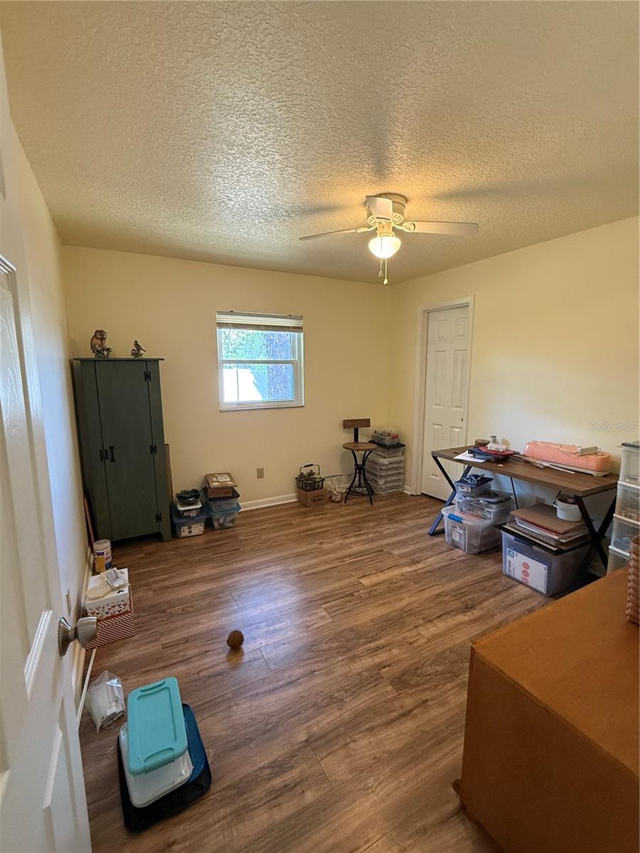 PINE LAKES GOLF COURSE - Residential