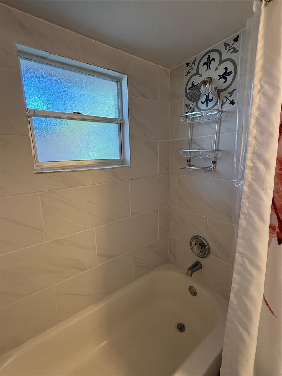 PINE LAKES GOLF COURSE - Residential