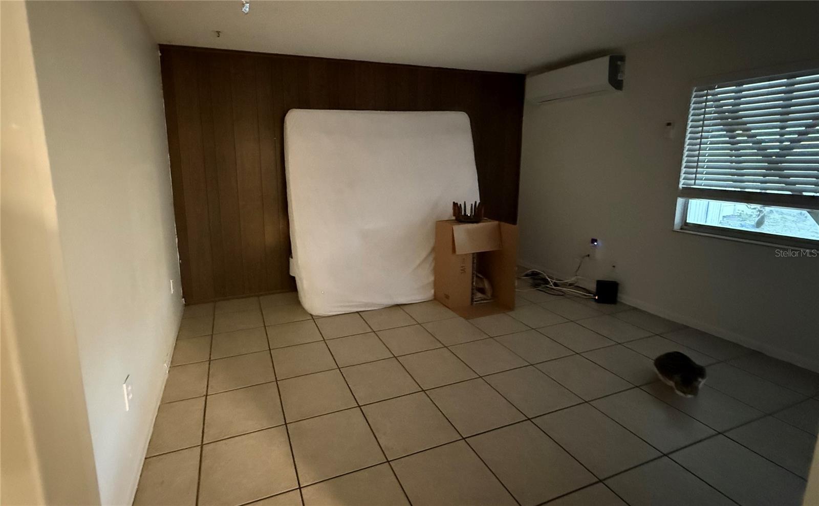 SKY LAKE SOUTHB - Residential