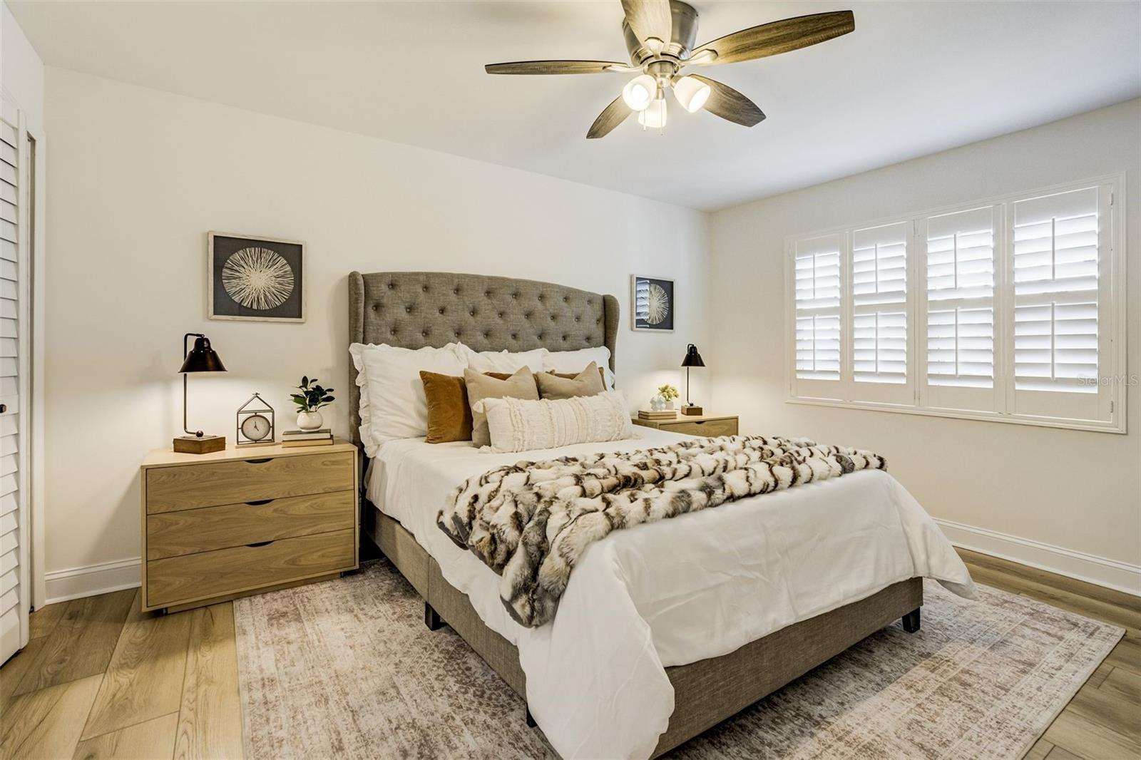 HARBOR POINTE CONDO - Residential