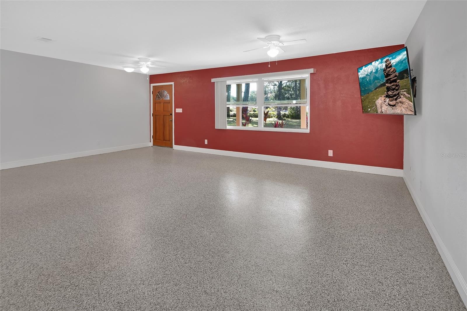 ORANGE CITY DELANDS FARMS - Residential