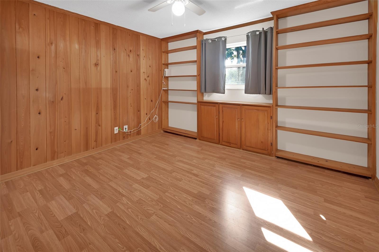 ORANGE CITY DELANDS FARMS - Residential