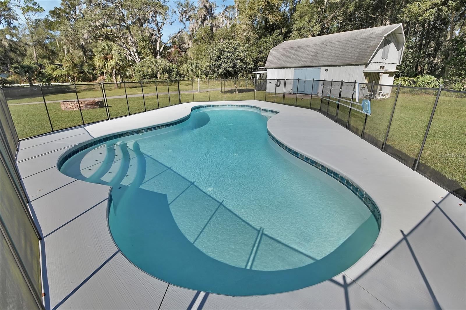 851 W WISCONSIN AVENUE