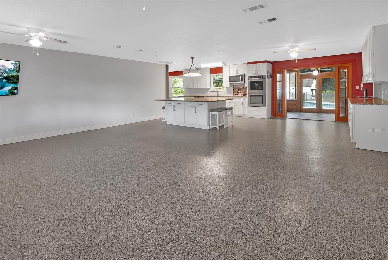 ORANGE CITY DELANDS FARMS - Residential