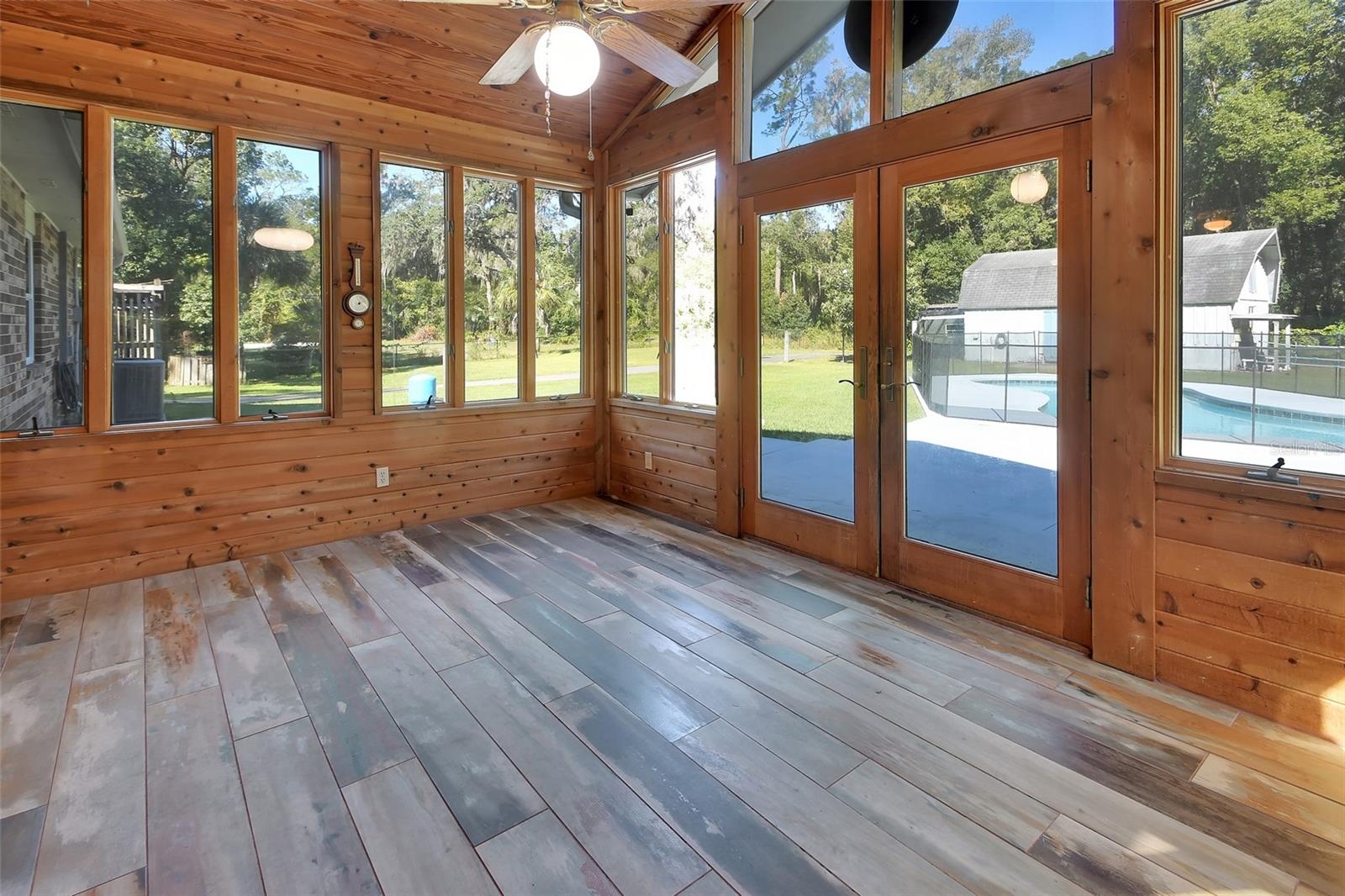 ORANGE CITY DELANDS FARMS - Residential