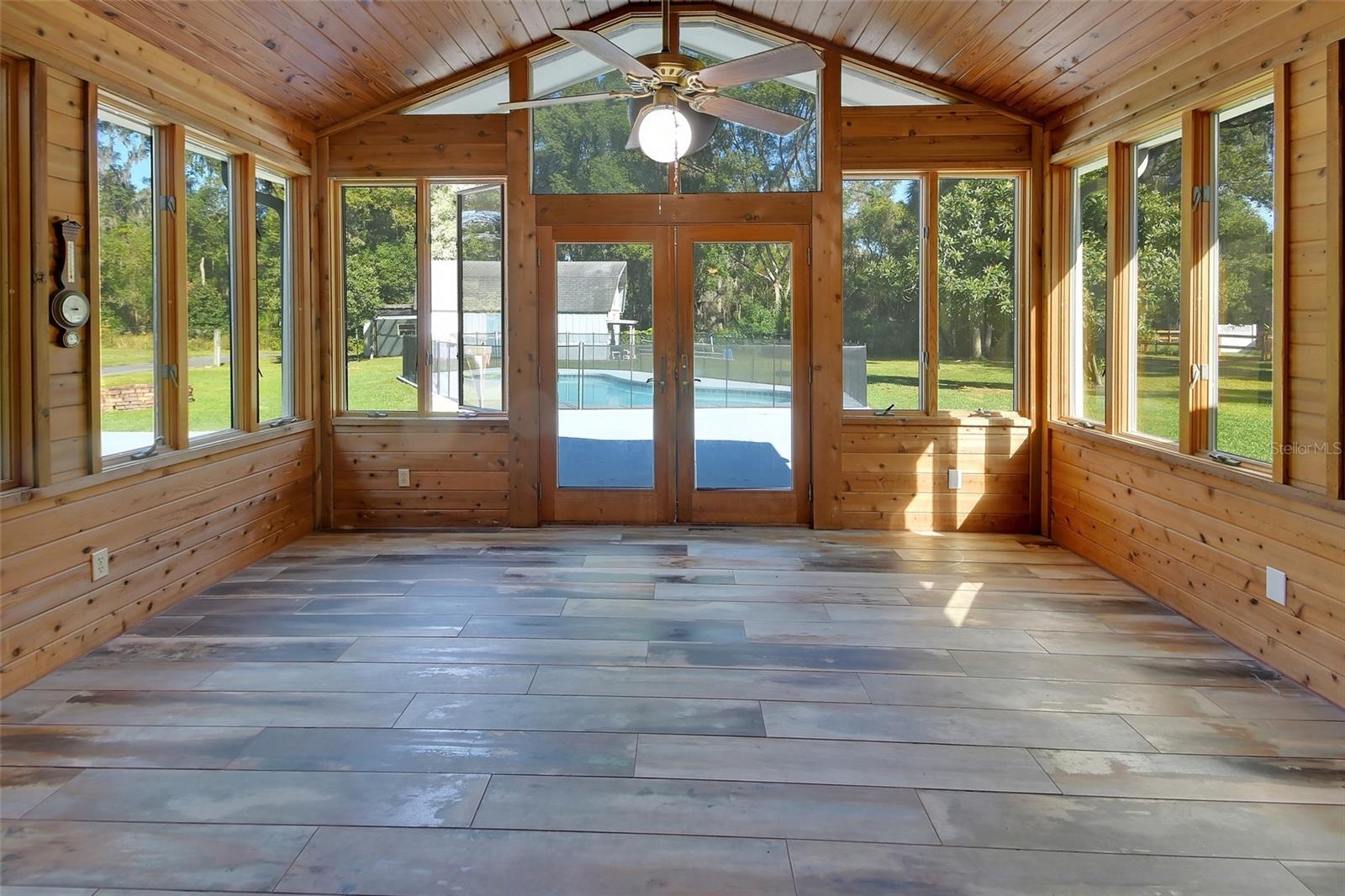 ORANGE CITY DELANDS FARMS - Residential