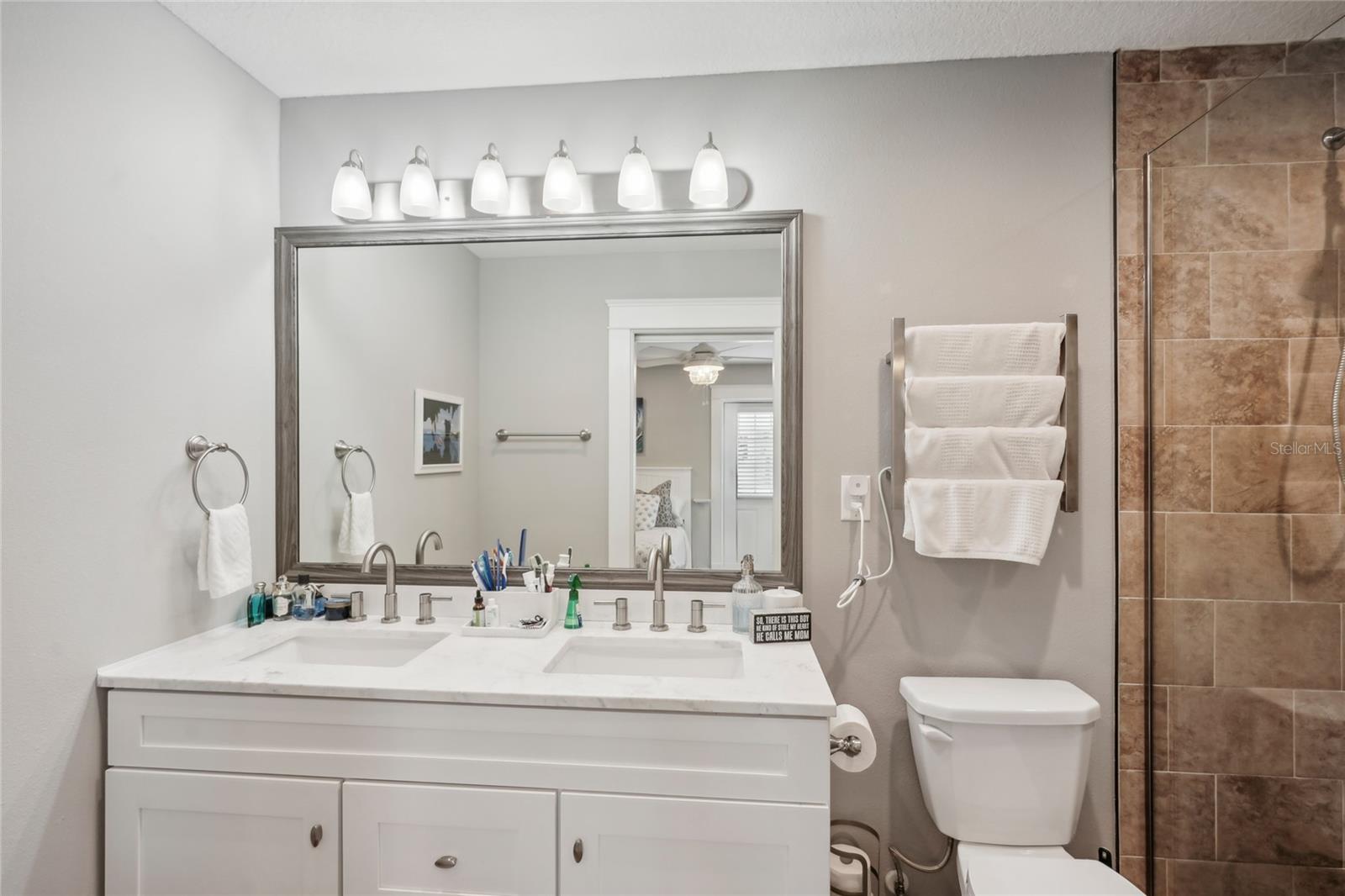 VENICE EDGEWOOD SEC OF - Residential