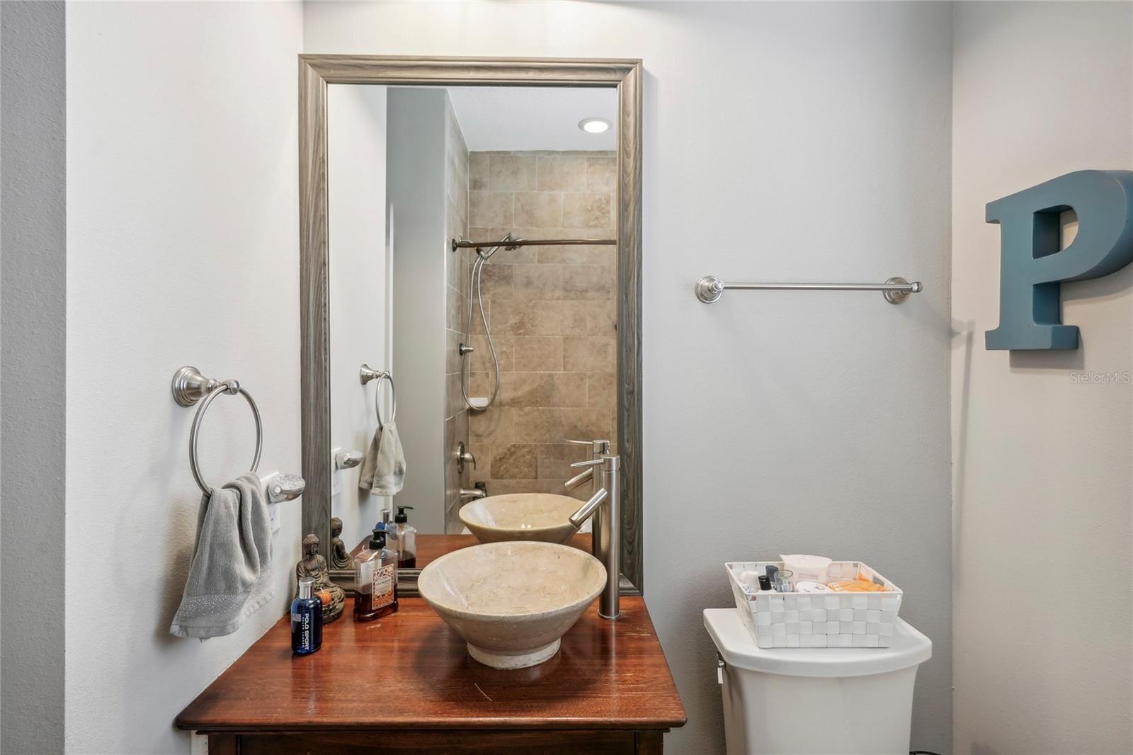VENICE EDGEWOOD SEC OF - Residential