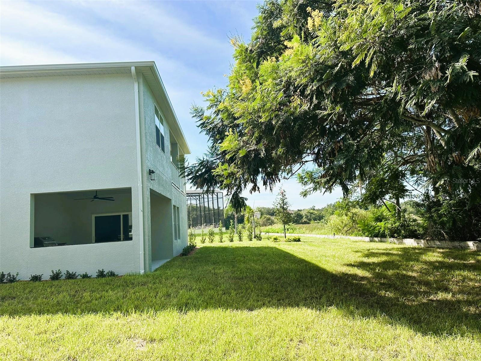 CALABAY PARC AT TOWER LAKE - Residential