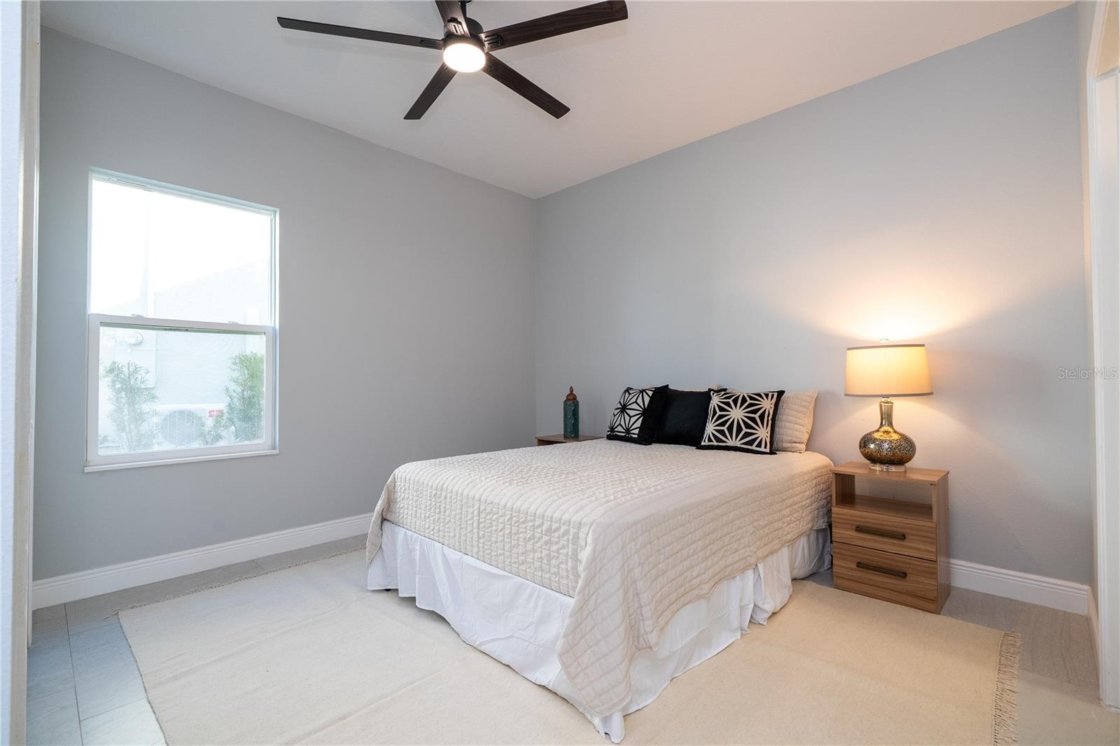 CALABAY PARC AT TOWER LAKE - Residential