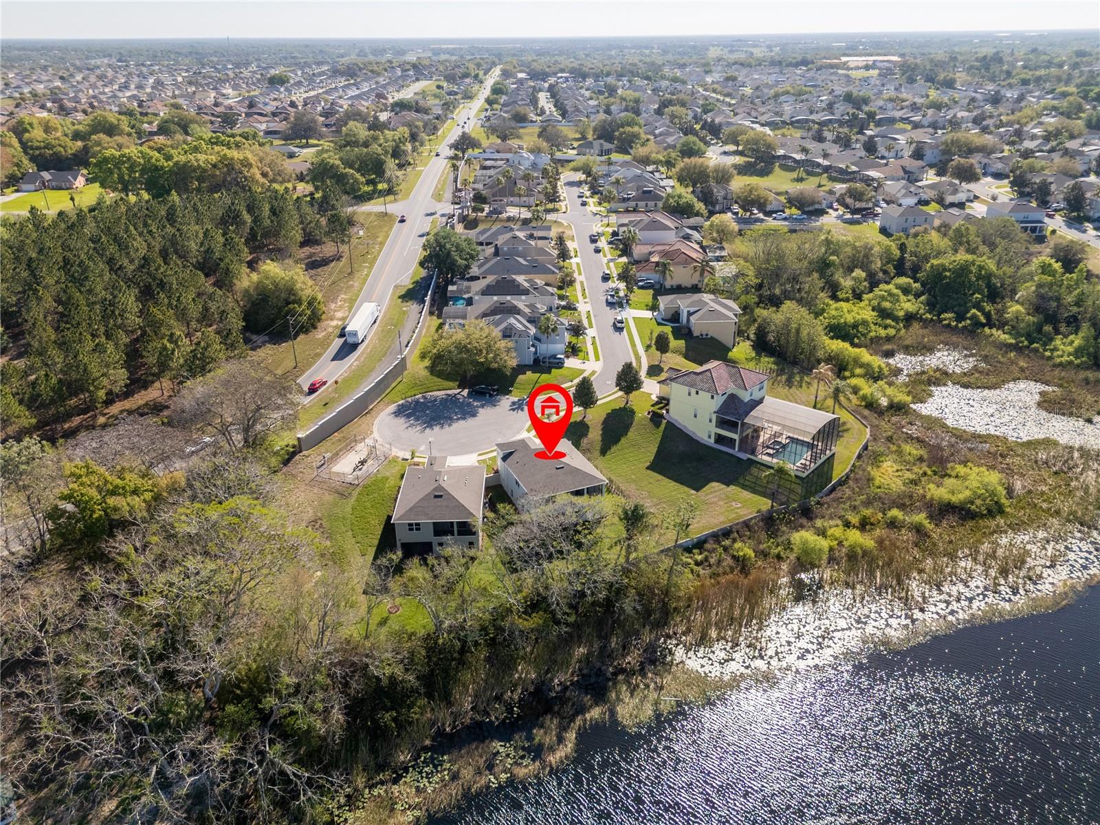 CALABAY PARC AT TOWER LAKE - Residential