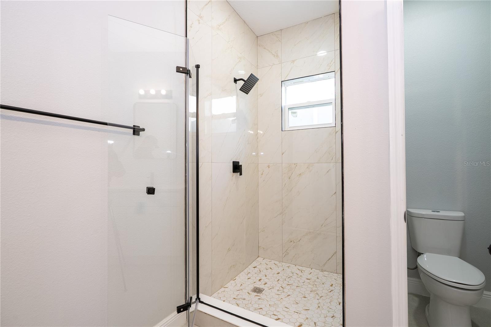 CALABAY PARC AT TOWER LAKE - Residential