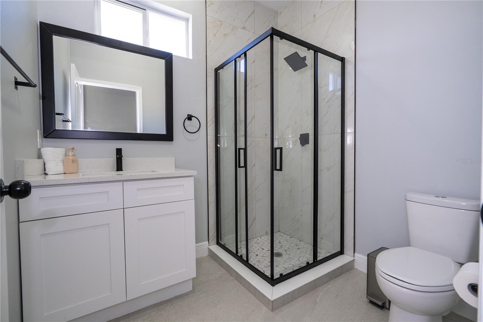 CALABAY PARC AT TOWER LAKE - Residential