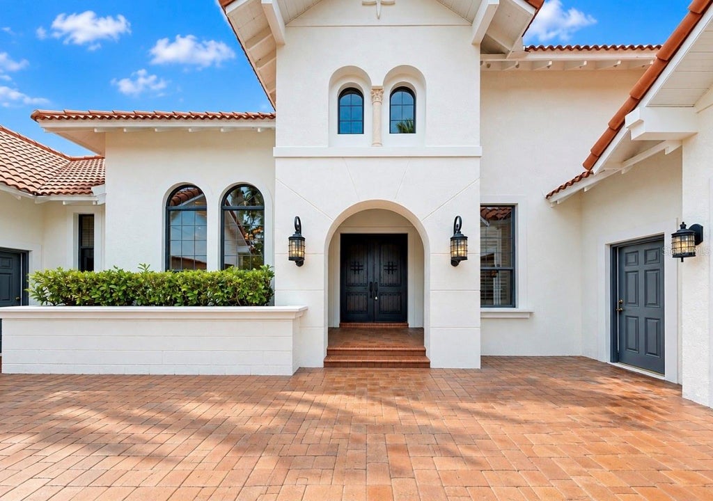 Photo of 5408 Tybee Island Drive, Apollo Beach, FL 33572 (MLS # TB8557425)