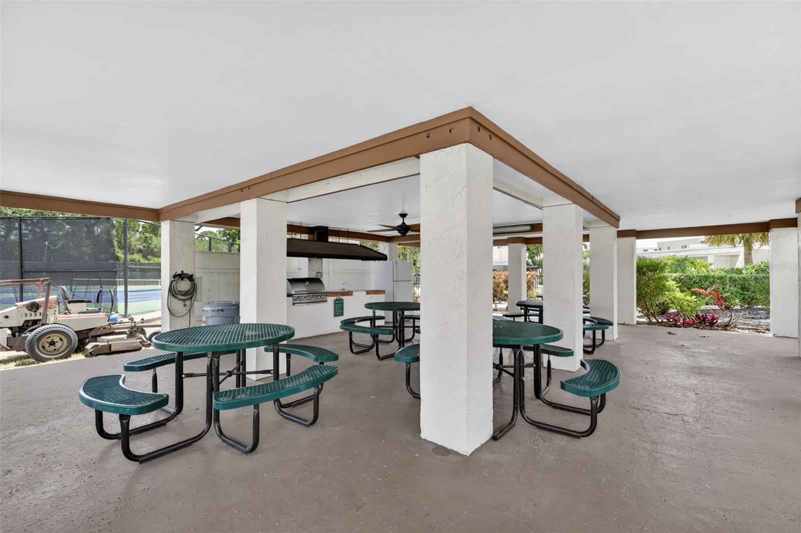 TERRACE PARK OF FIVE TOWNS - Residential