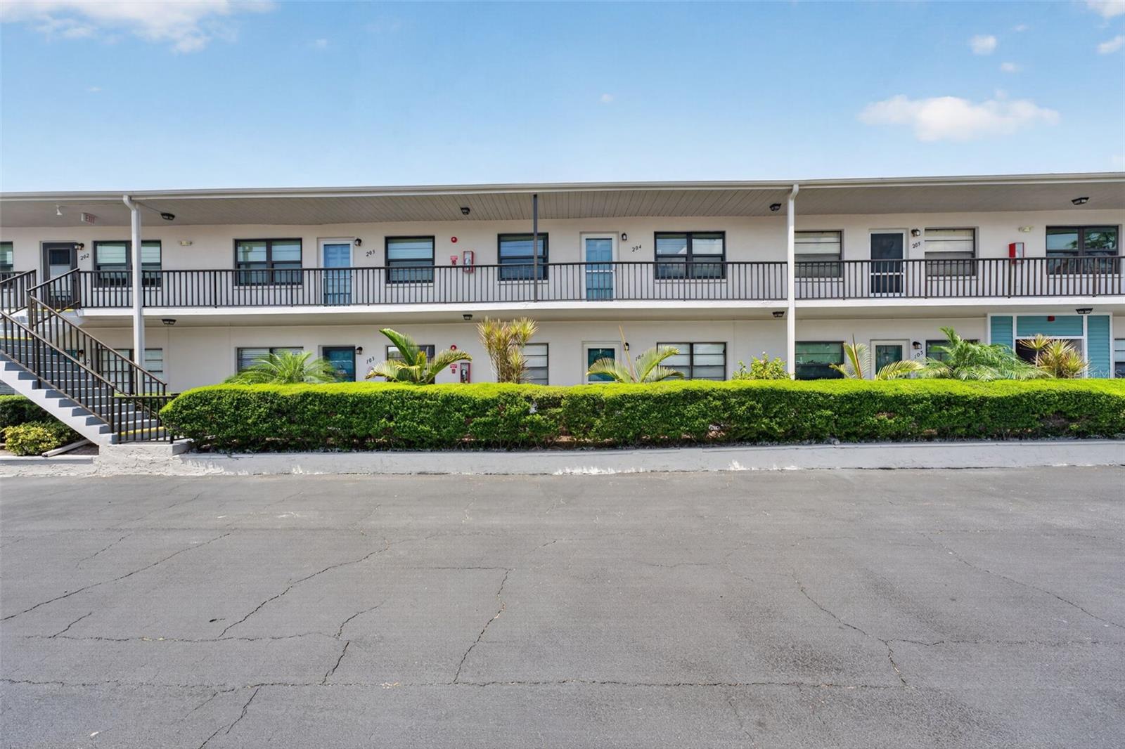 TERRACE PARK OF FIVE TOWNS - Residential