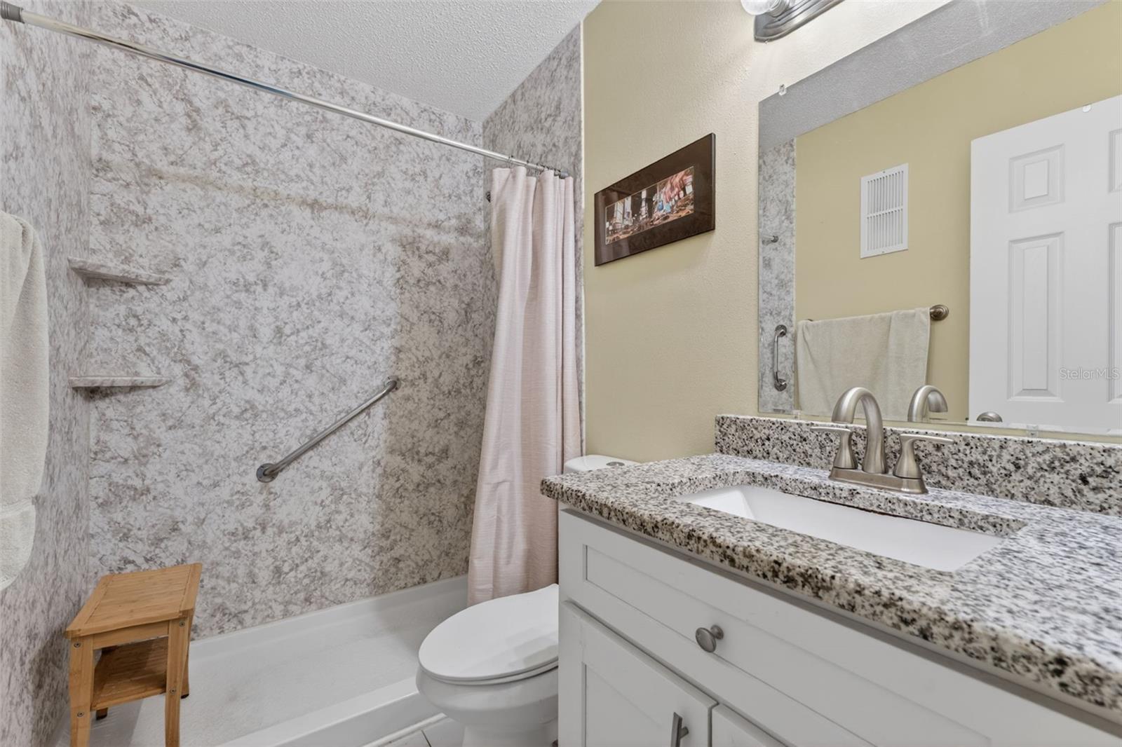 TERRACE PARK OF FIVE TOWNS - Residential