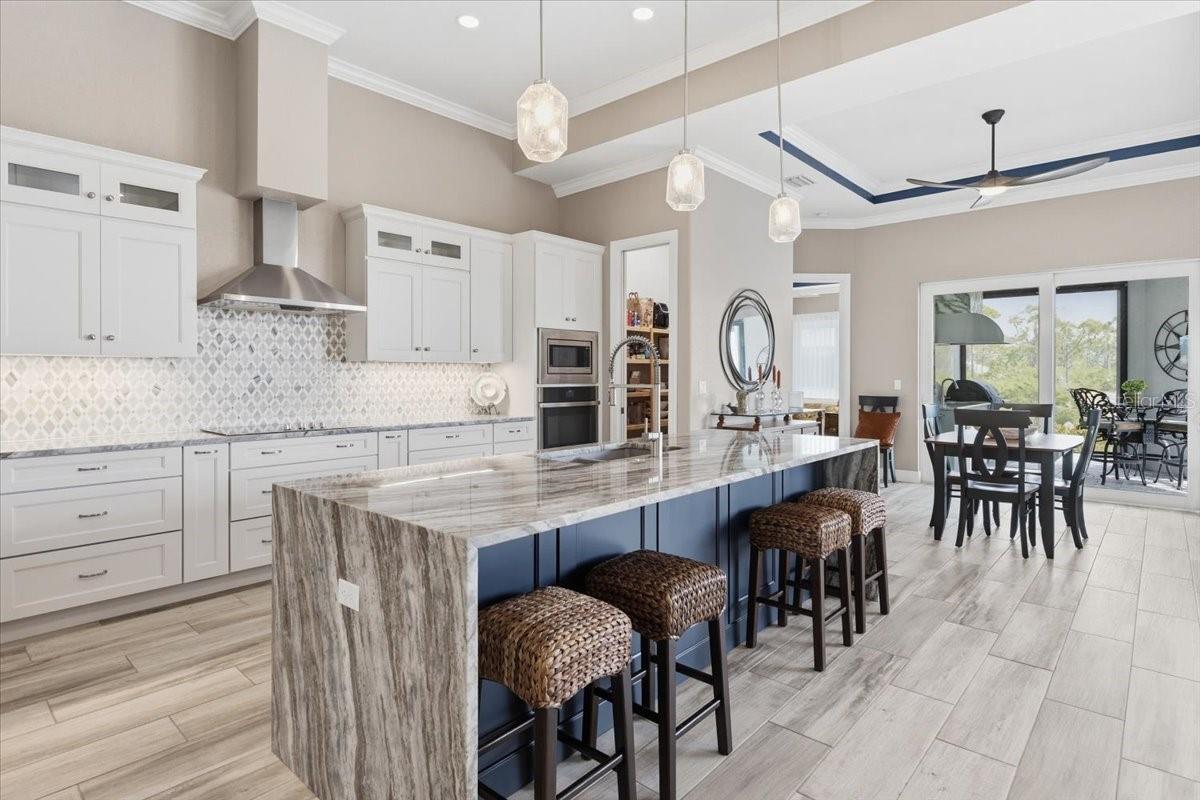 SOUTH GULF COVE - Residential