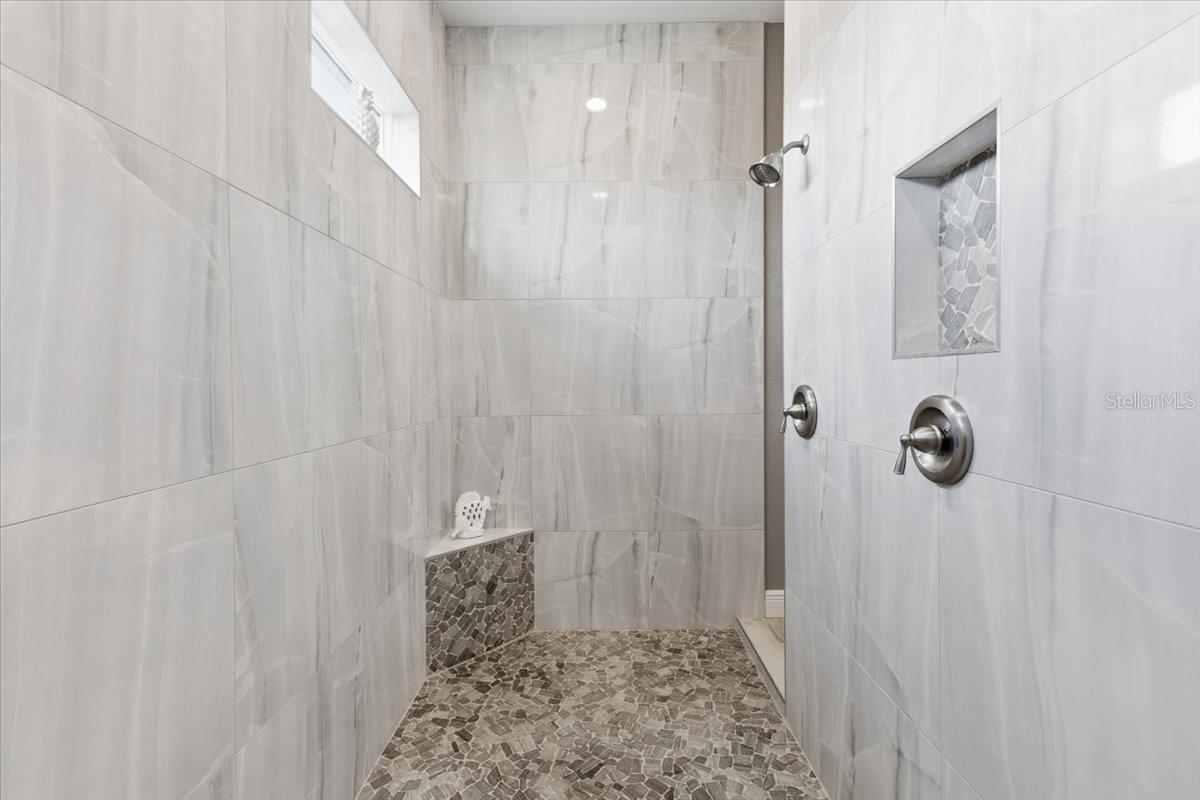 SOUTH GULF COVE - Residential