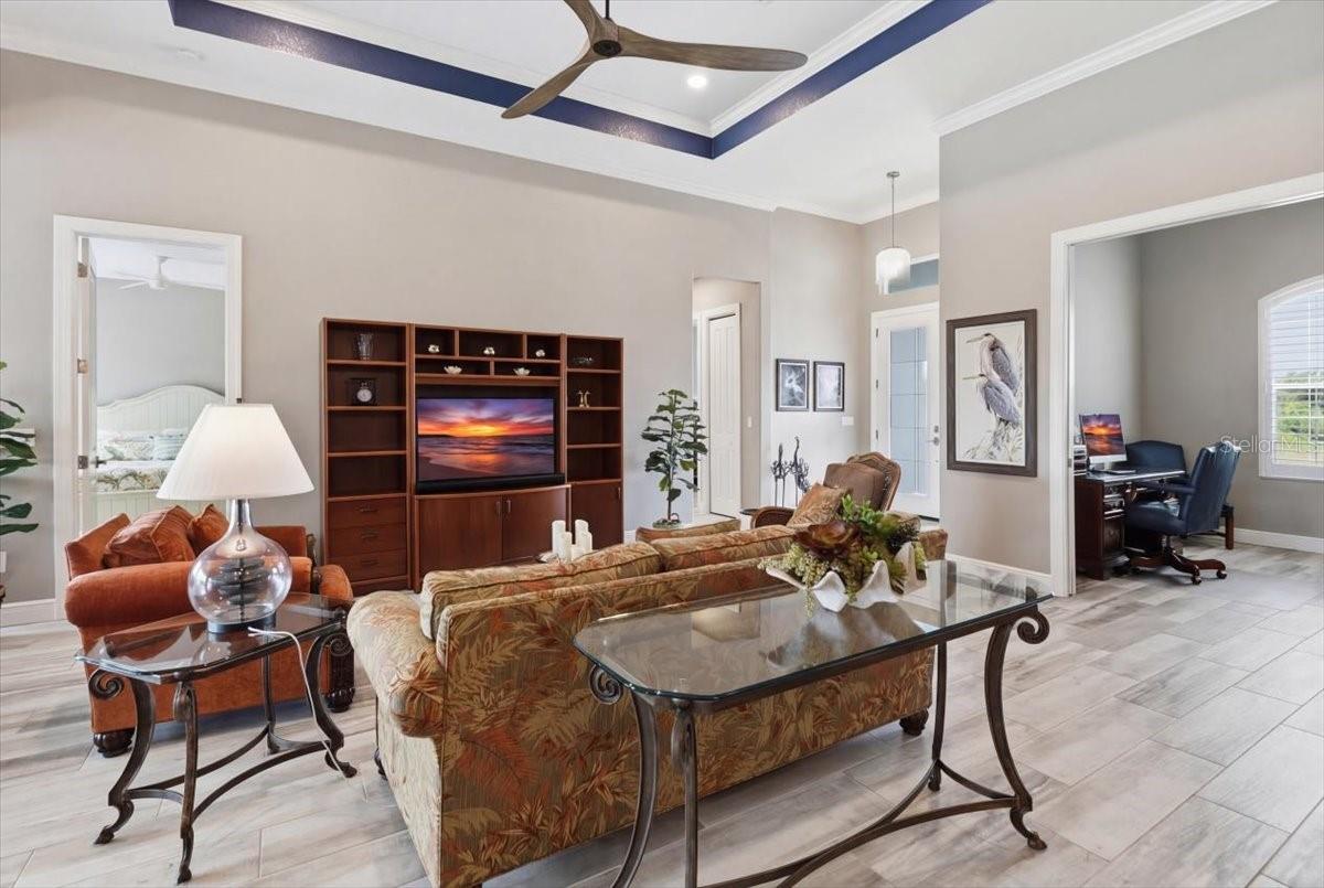 SOUTH GULF COVE - Residential