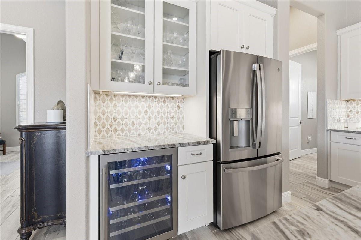 SOUTH GULF COVE - Residential