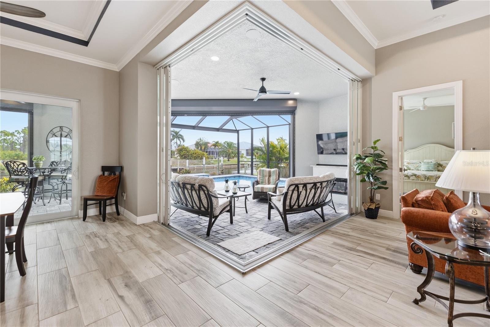 SOUTH GULF COVE - Residential