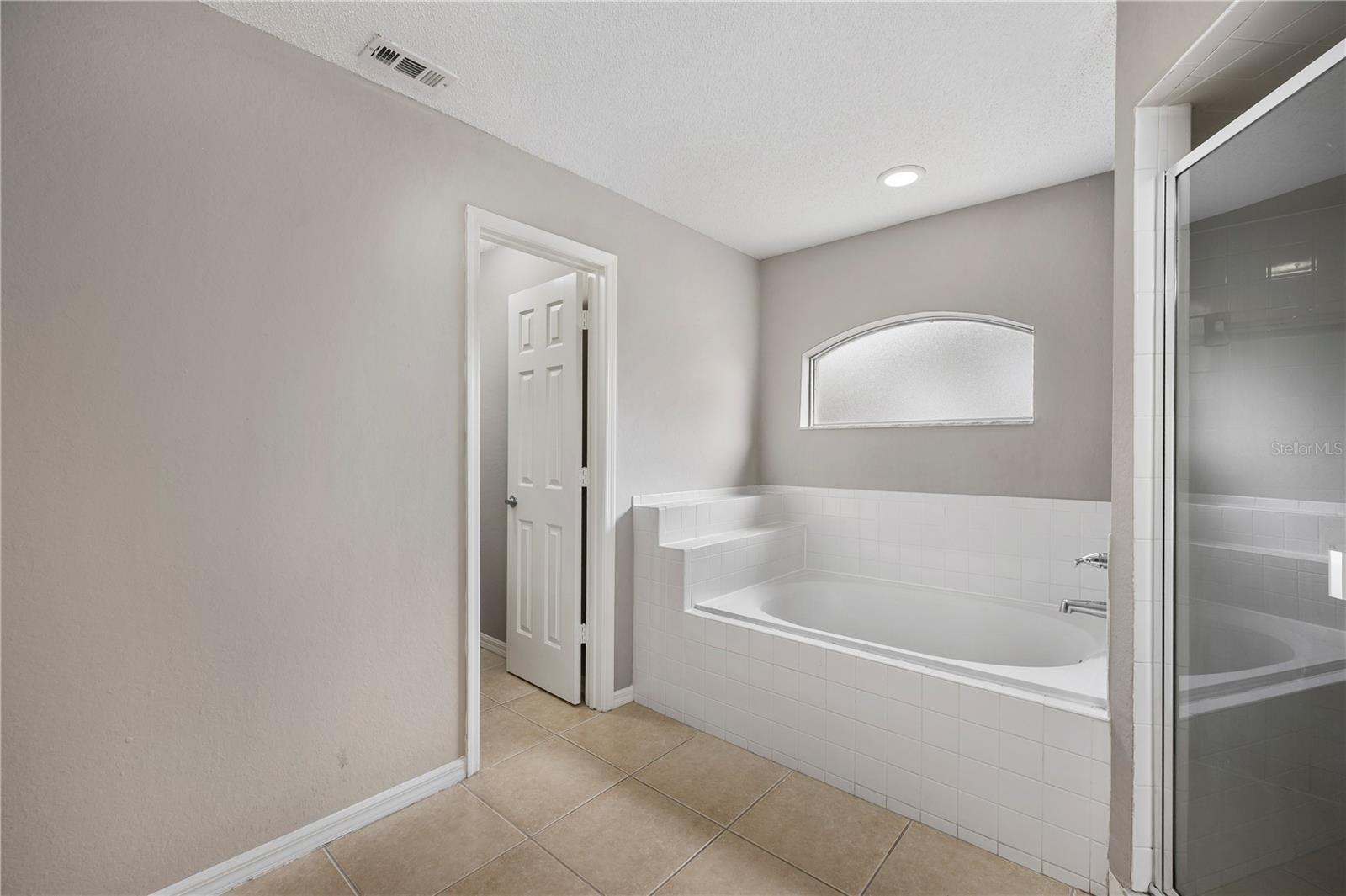 TOMAR HEIGHTS SUB - Residential